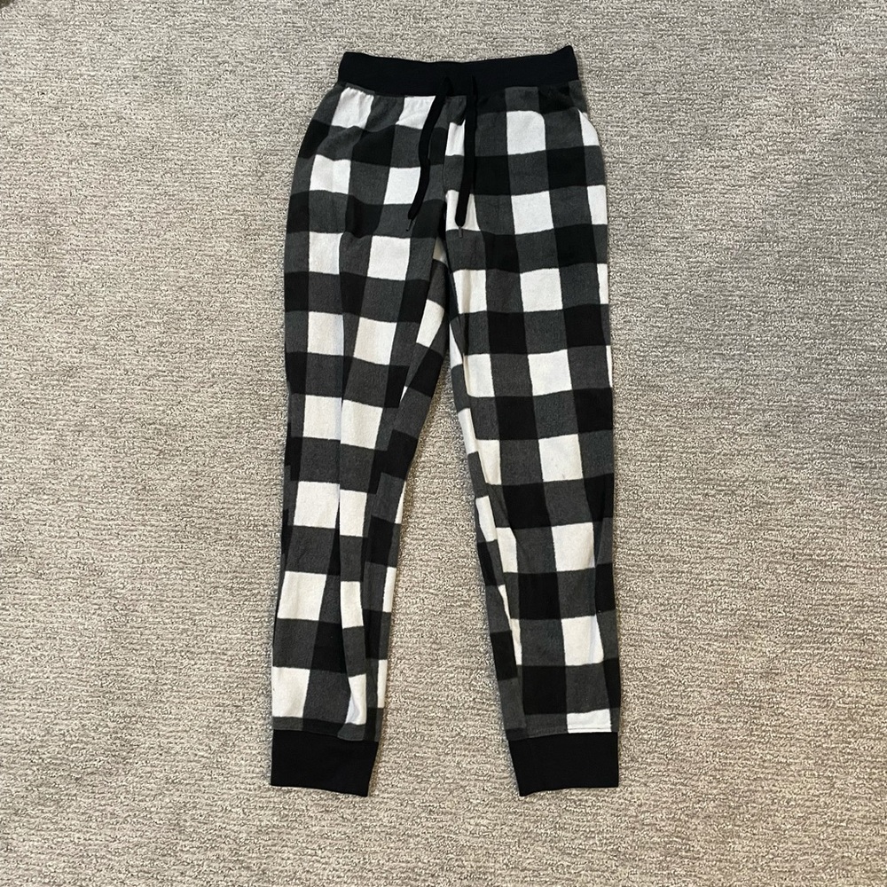 Gingham Black and white